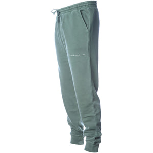 ISVERA ENDEAVOR PIGMENT DYE SWEATPANT // ALPINE GREEN